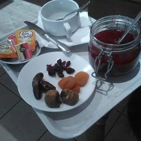 Hotel Logis L'ange Couronne