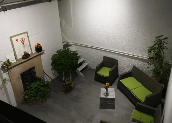 Logis L'ange Couronne Otel Belleville-sur-Saône