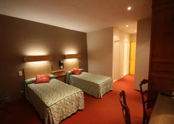 Otel Logis L'ange Couronne Belleville-sur-Saône